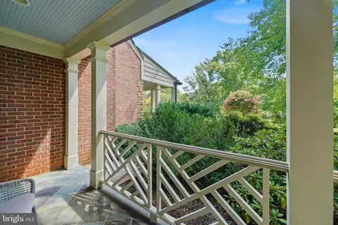 Exterior - 418 Quaint Acres Dr, Silver Spring, MD 20904 photo 7 of 31