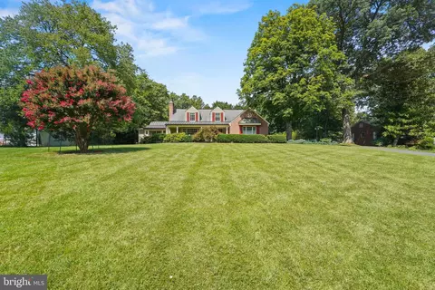 Exterior - 418 Quaint Acres Dr, Silver Spring, MD 20904 photo 3 of 31