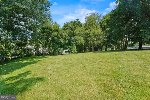 Exterior - 418 Quaint Acres Dr, Silver Spring, MD 20904 photo 28 of 31