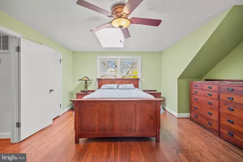 Bedroom - 418 Quaint Acres Dr, Silver Spring, MD 20904 photo 1 of 9