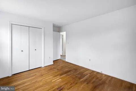 Bedroom - 819 Jonker Ct, Gaithersburg, MD 20878 photo 2 of 6