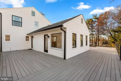 Exterior - 179 Randolph Rd, Silver Spring, MD 20904 photo 8 of 18
