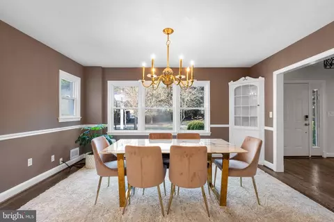 Dining - 179 Randolph Rd, Silver Spring, MD 20904 photo 3 of 3