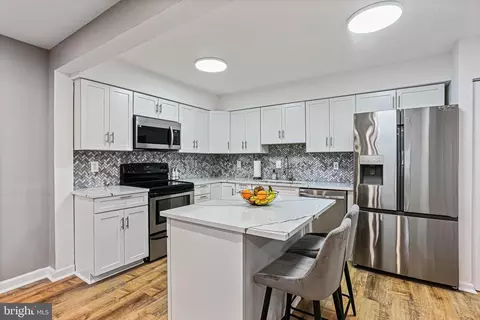 11415 Hawks Ridge Ter #81, Germantown, MD 20876