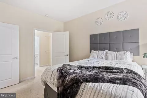 Bedroom - 8045 Newell St #223, Silver Spring, MD 20910 photo 2 of 4