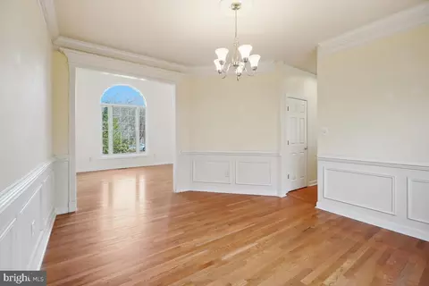 6 Hackett Ct, Poolesville, MD 20837 photo 9