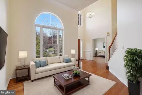 6 Hackett Ct, Poolesville, MD 20837 photo 5