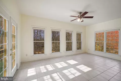 6 Hackett Ct, Poolesville, MD 20837 photo 15