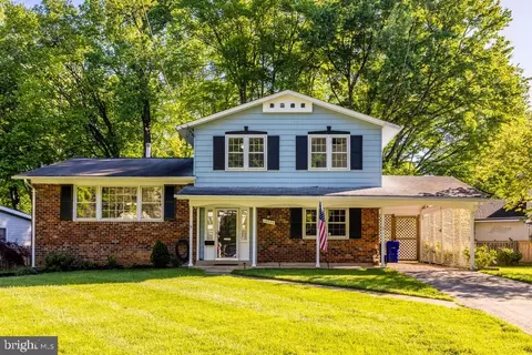 13709 Drake Dr, Rockville, MD 20853