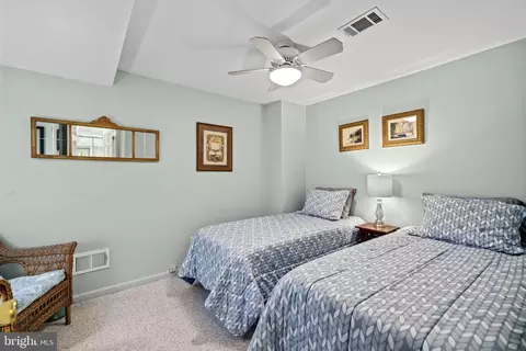 Bedroom - 803 Venice Dr, Silver Spring, MD 20904 photo 4 of 4