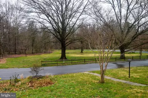 View/Area - 9406 Bruce Dr, Silver Spring, MD 20901 photo 1 of 2