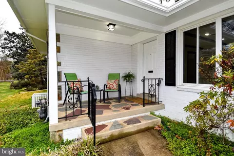 Exterior - 9406 Bruce Dr, Silver Spring, MD 20901 photo 6 of 17