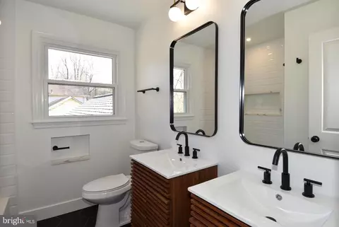 12415 Kemp Mill Rd, Silver Spring, MD 20902 photo 13