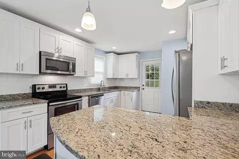 Kitchen - 10610 Lorain Ave, Silver Spring, MD 20901 photo 2 of 3