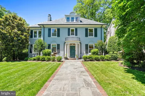 5600 Western Ave, Chevy Chase, MD 20815