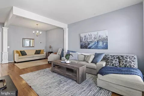1621 Treetop View Ter, Silver Spring, MD 20904 photo 2