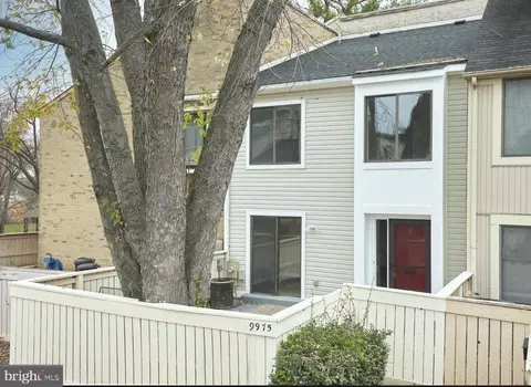 9975 Ridgeline Dr, Montgomery Village, MD 20886