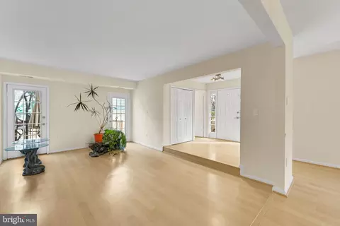 Dining - 14540 Macbeth Dr #14540, Silver Spring, MD 20906 photo 4 of 4