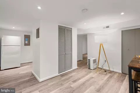 Entry Way - 2517 Weisman Rd, Silver Spring, MD 20902 photo 13 of 13