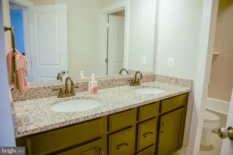 Bath - 109 Klee Aly, Silver Spring, MD 20906 photo 3 of 7