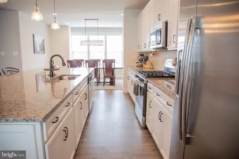 Kitchen - 109 Klee Aly, Silver Spring, MD 20906 photo 6 of 9