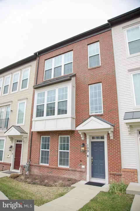 Exterior - 109 Klee Aly, Silver Spring, MD 20906 photo 2 of 5