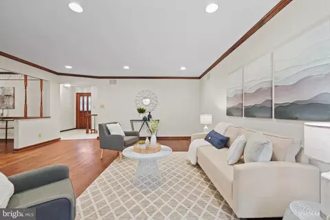 Living - 27 Thomas Dr, Silver Spring, MD 20904 photo 5 of 12