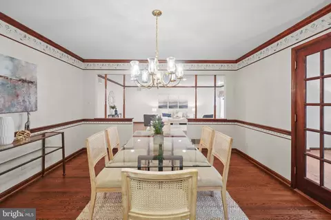Dining - 27 Thomas Dr, Silver Spring, MD 20904 photo 4 of 5