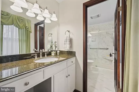 Bath - 27 Thomas Dr, Silver Spring, MD 20904 photo 3 of 5