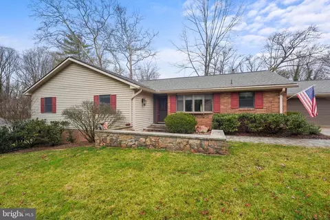 Exterior - 27 Thomas Dr, Silver Spring, MD 20904 photo 2 of 12