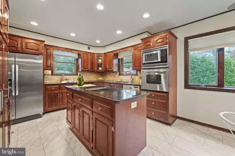 Kitchen - 27 Thomas Dr, Silver Spring, MD 20904 photo 1 of 9