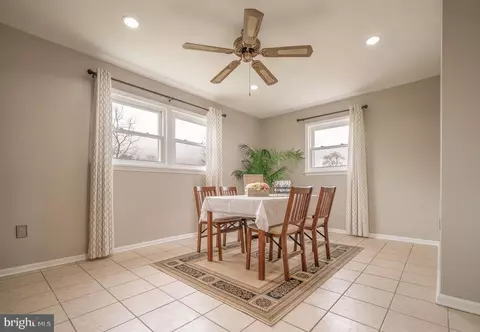 Dining - 9616 Cottrell Ter, Silver Spring, MD 20903 photo 1 of 2