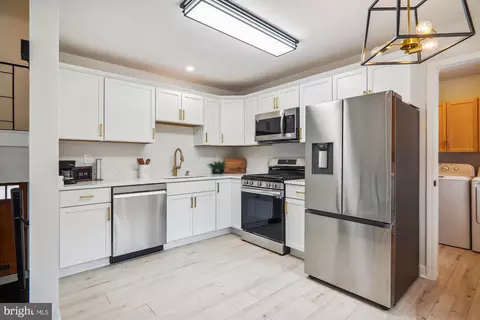 Kitchen - 203 Thistle Dr, Silver Spring, MD 20901 photo 1 of 4