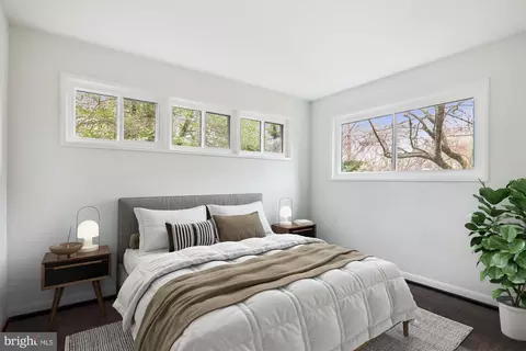 Bedroom - 203 Thistle Dr, Silver Spring, MD 20901 photo 1 of 10