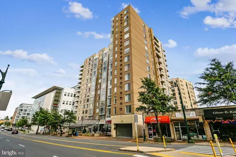 Exterior - 930 Wayne Ave #806, Silver Spring, MD 20910 photo 12 of 15