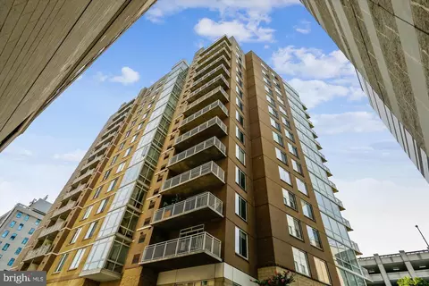 Exterior - 930 Wayne Ave #806, Silver Spring, MD 20910 photo 11 of 15