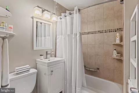 4302 Robert Ct, Silver Spring, MD 20906 photo 14