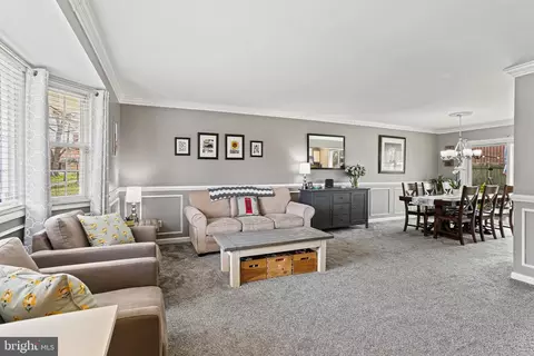 4302 Robert Ct, Silver Spring, MD 20906 photo 4