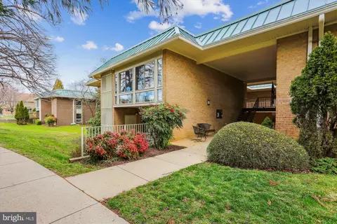 3641 S Leisure World Blvd #17-1A, Silver Spring, MD 20906