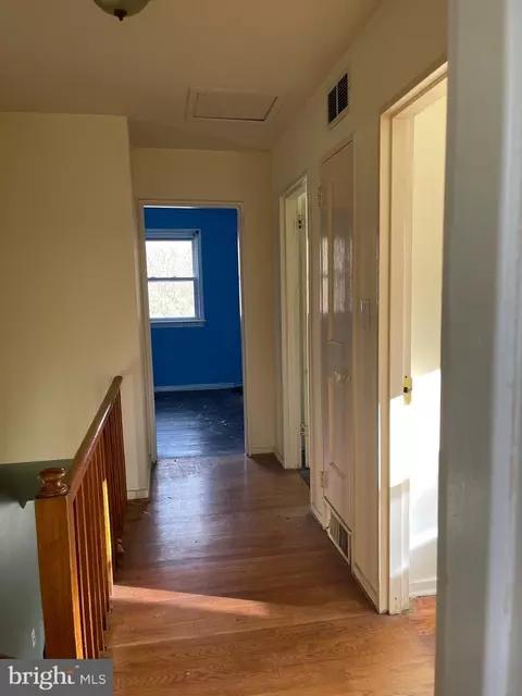11904 Valleywood Dr, Silver Spring, MD 20902 photo 10