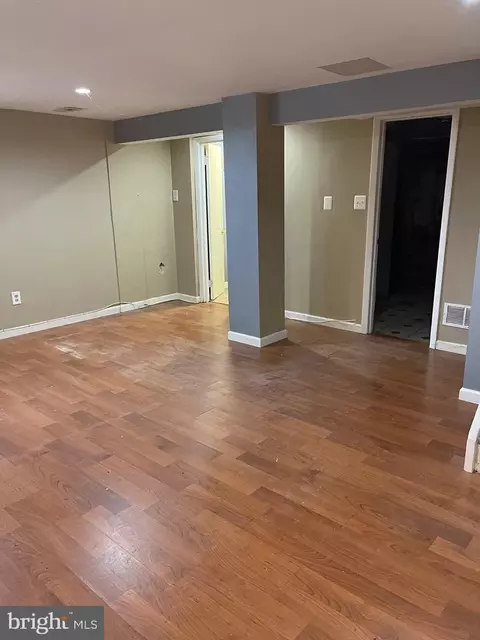 11904 Valleywood Dr, Silver Spring, MD 20902 photo 15
