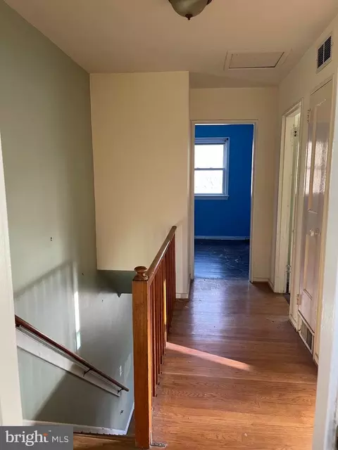 11904 Valleywood Dr, Silver Spring, MD 20902 photo 7