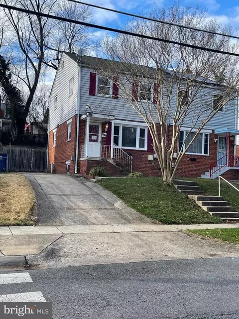 11904 Valleywood Dr, Silver Spring, MD 20902