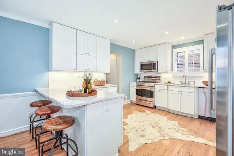 Kitchen - 9520 Biltmore Dr, Silver Spring, MD 20901 photo 2 of 4