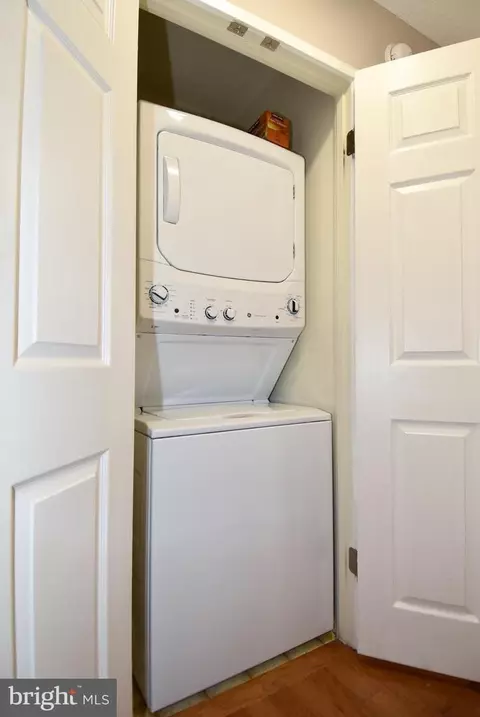 15100 Interlachen Dr #809, Silver Spring, MD 20906 photo 33