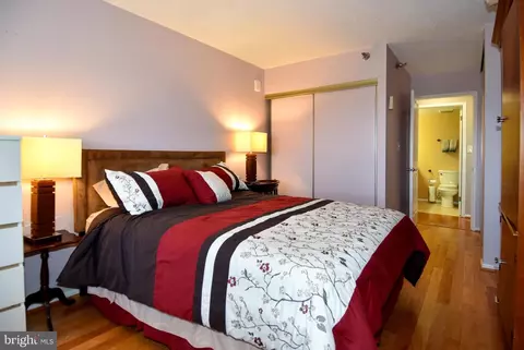 15100 Interlachen Dr #809, Silver Spring, MD 20906 photo 30