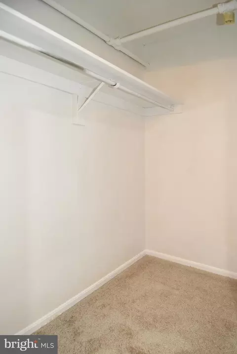 15100 Interlachen Dr #406, Silver Spring, MD 20906 photo 27