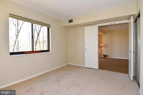 15100 Interlachen Dr #406, Silver Spring, MD 20906 photo 16