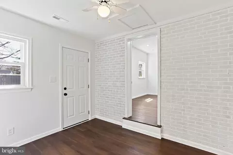 Entry Way - 17805 Dominion Dr, Sandy Spring, MD 20860 photo 2 of 3