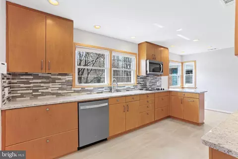 Kitchen - 17805 Dominion Dr, Sandy Spring, MD 20860 photo 1 of 4